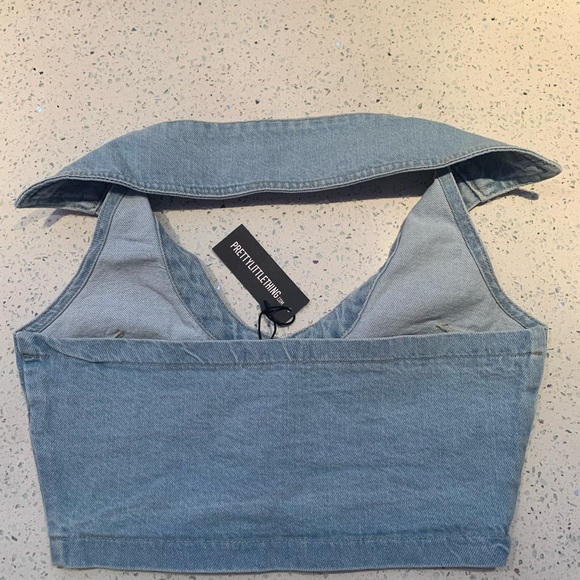 Light Blue Wash Western Halterneck Denim Crop Top - Picture 3 of 4